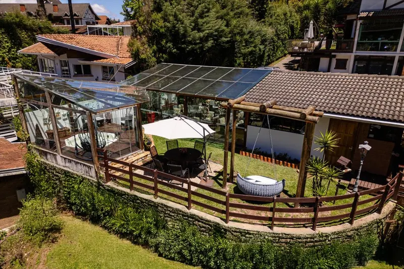 Área externa de AppleHouse