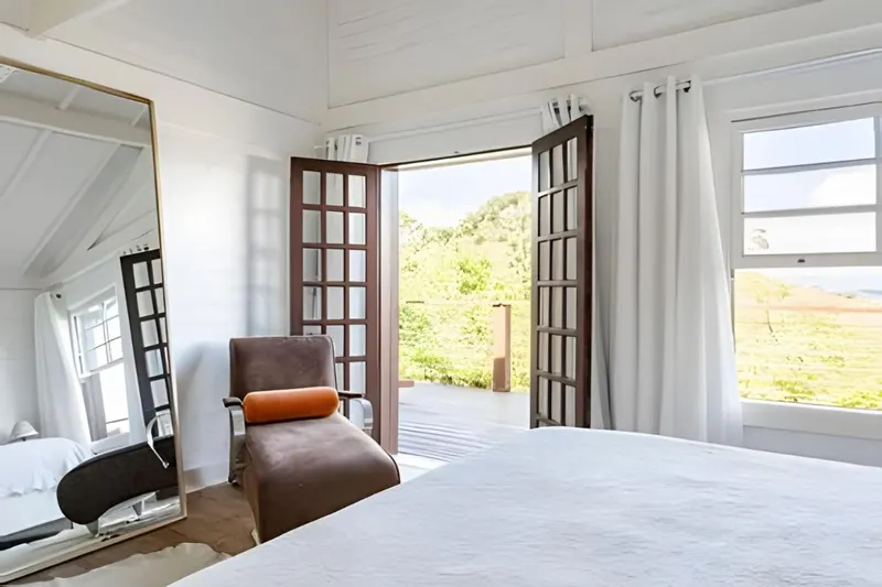 Quarto em Casa de Pedra, Charme e Conforto