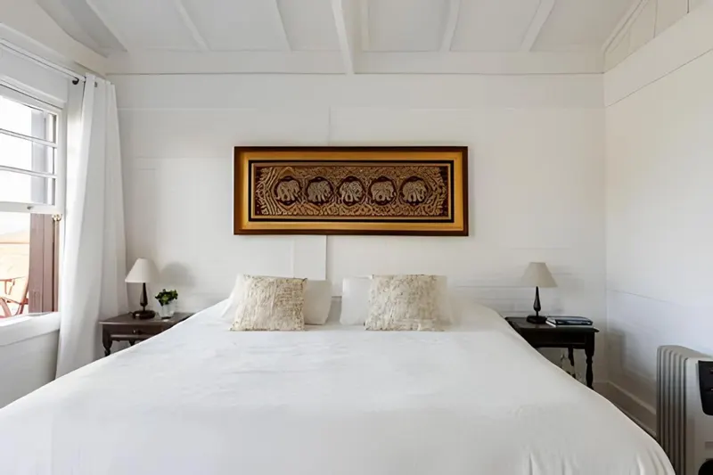 Quarto em Casa de Pedra, Charme e Conforto