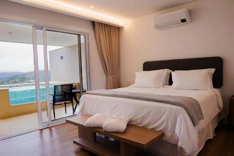 Quarto em Chris Wellness Resort Hotel