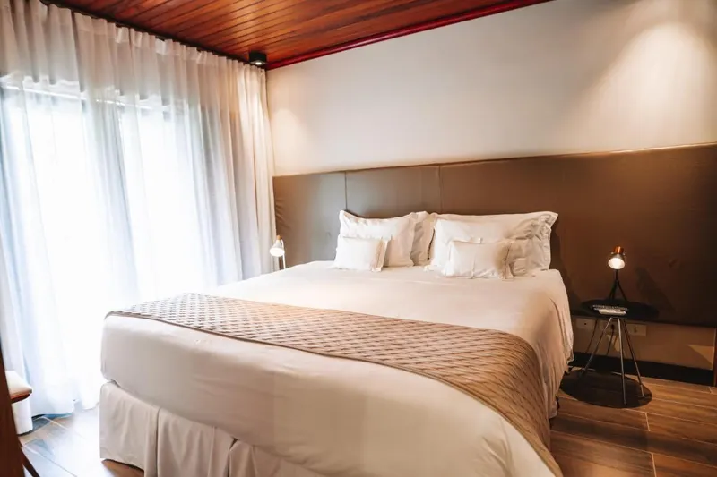 Quarto em Hotel Boutique Quebra-Noz Conforto e Natureza