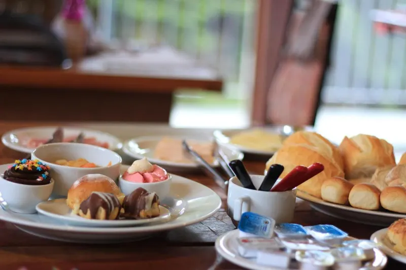 Café da manhã e refeições em Hotel Casarão da Ducha