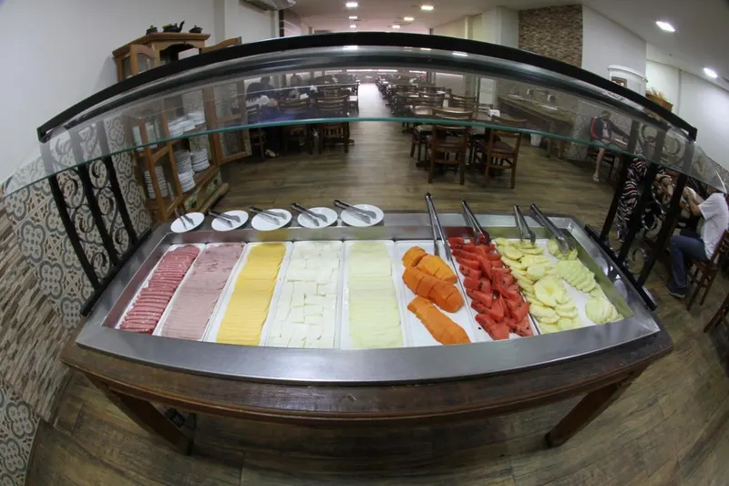 Café da manhã e refeições em Hotel Maria da Fé