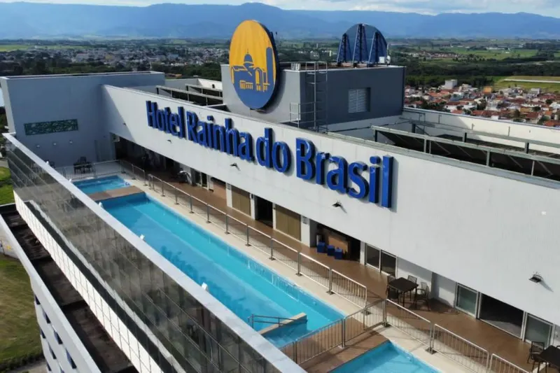 Fachada de Hotel Rainha Do Brasil