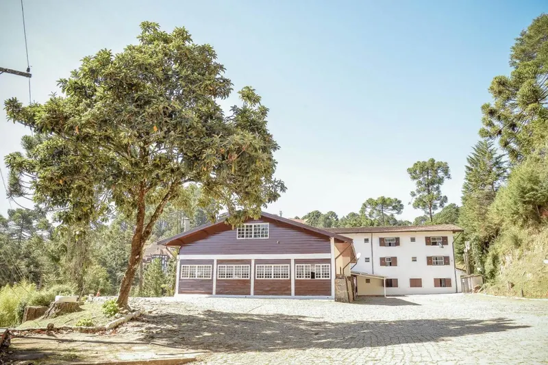 Fachada de Hotel Refugio Alpino