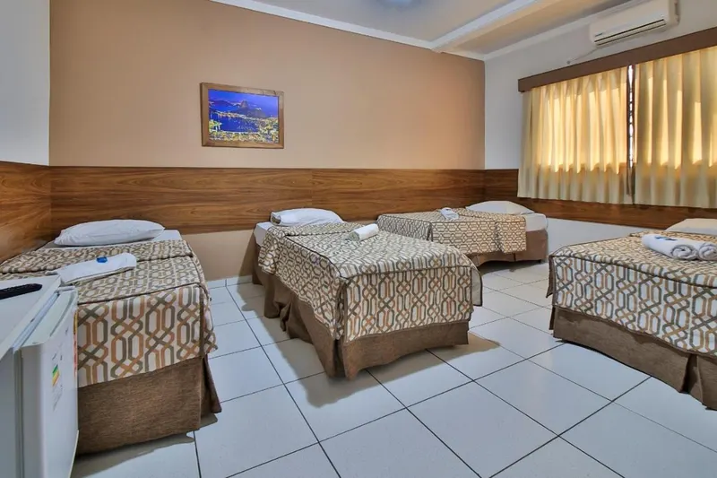 Quarto em Hotel Romaria Aparecida