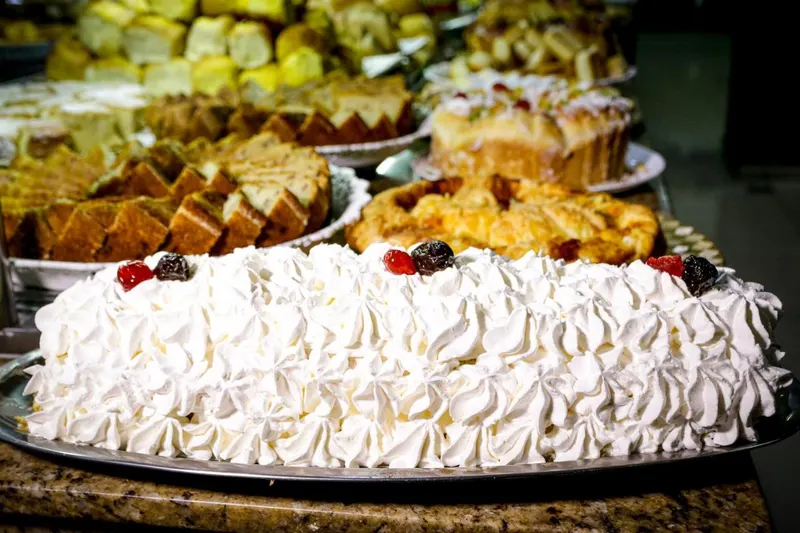 Café da manhã e refeições em Hotel San Rafain