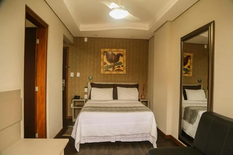 Quarto em Hotel Santo Graal