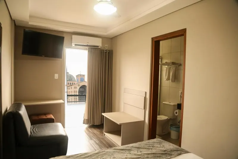 Quarto em Hotel Santo Graal
