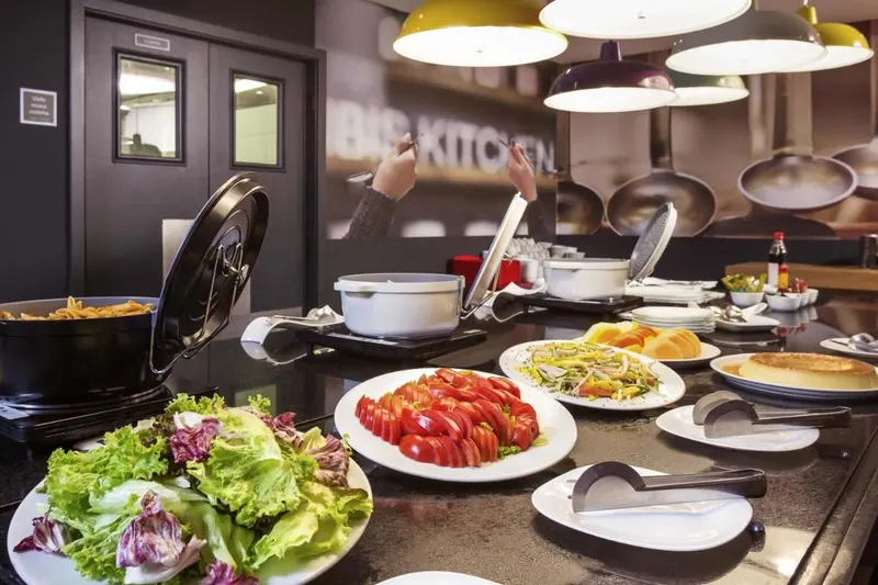 Café da manhã e refeições em Ibis São José dos Campos Colinas