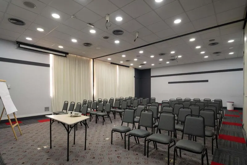 Área comum de ibis São José dos Campos Dutra