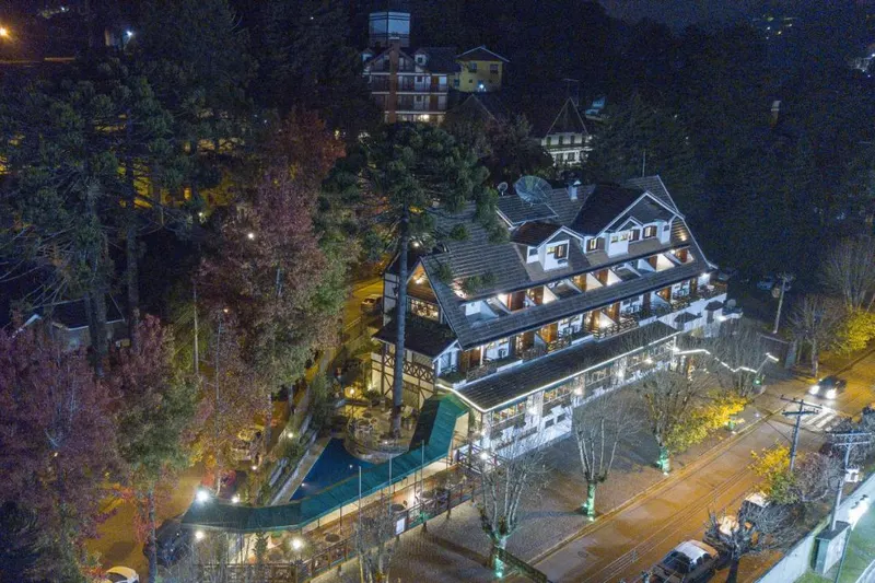 Fachada de Le Suisse Elegance Hotel