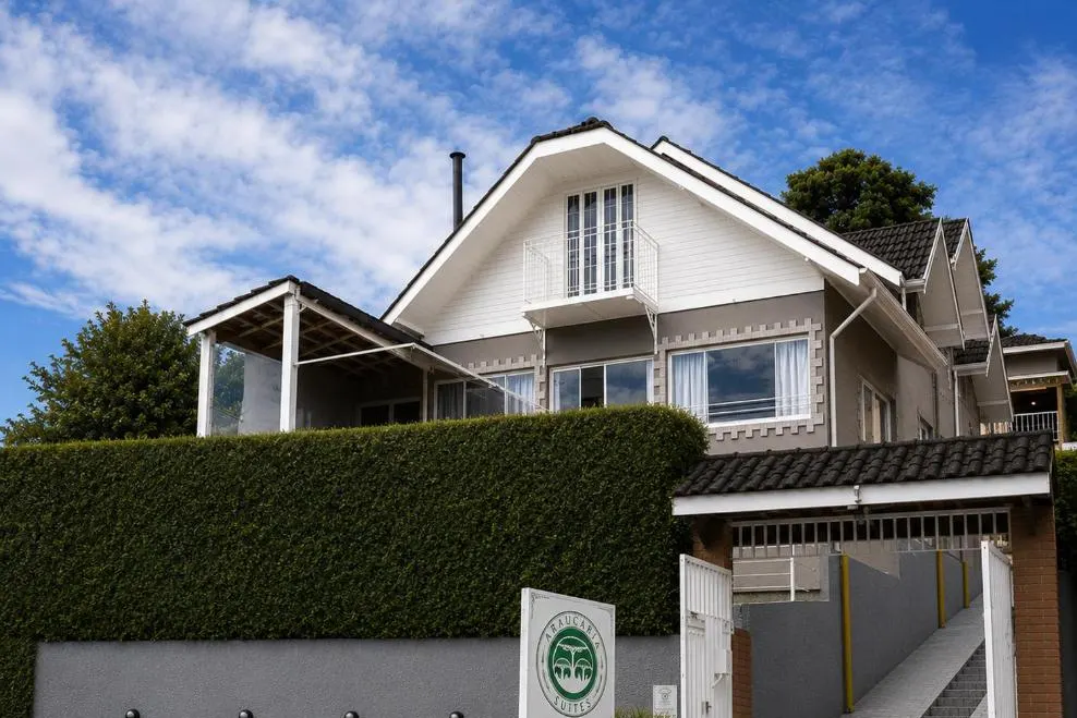 Fachada de Pousada Araucaria Suites