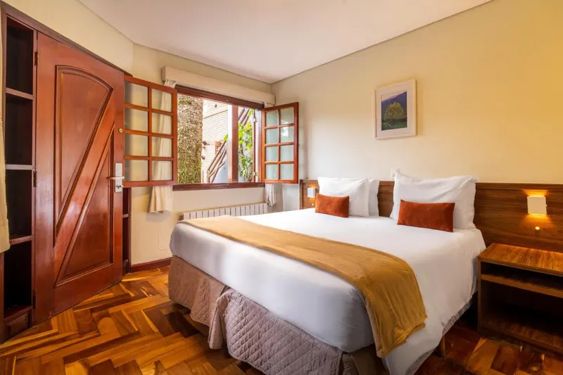 Quarto em Pousada Campos De Provence