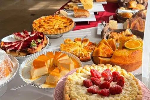 Café da manhã e refeições em Pousada Dom Alfredo José