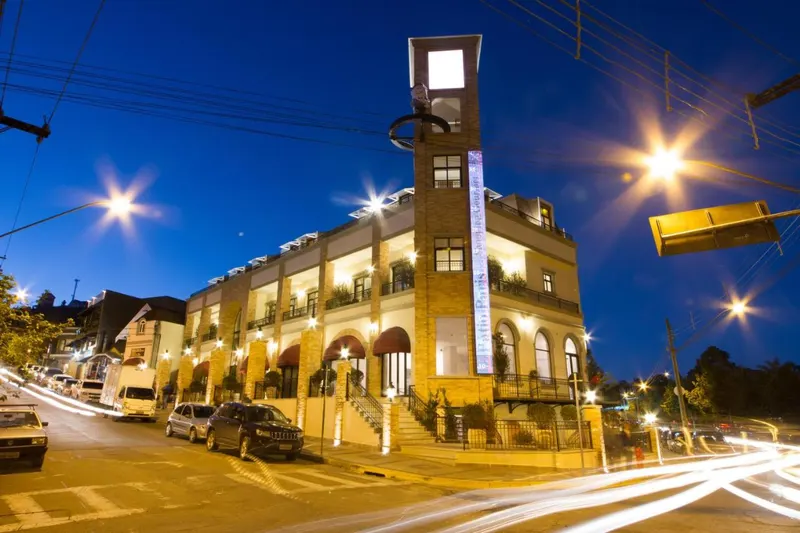 Fachada de Pousada Luis XV
