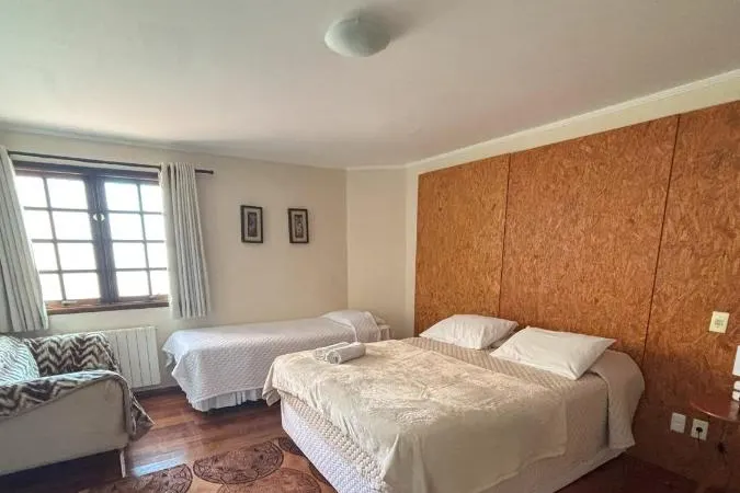 Quarto em Pousada Portal das Cerejeiras