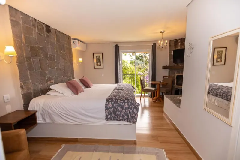 Quarto em Pousada Villa Hegus
