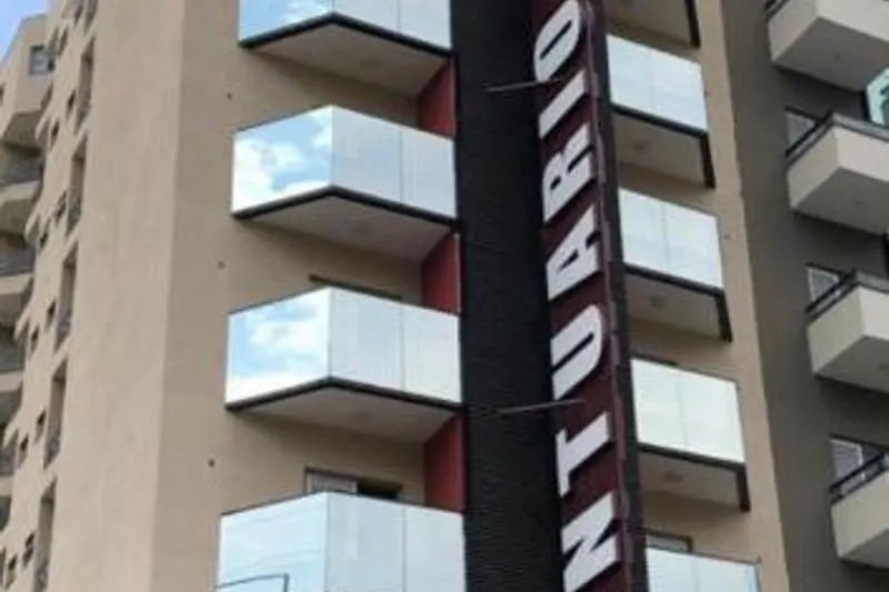 Fachada de Santuário Palace Hotel