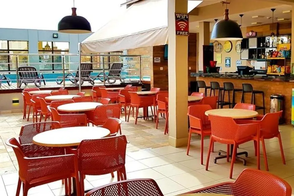 Café da manhã e refeições em Santuário Palace Hotel
